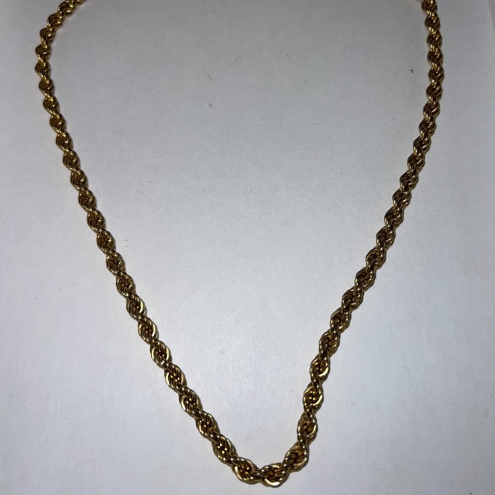 Elegant Gold Colored shiny 50g Rope Chain Necklace  Size 6mm 23” L Vintage